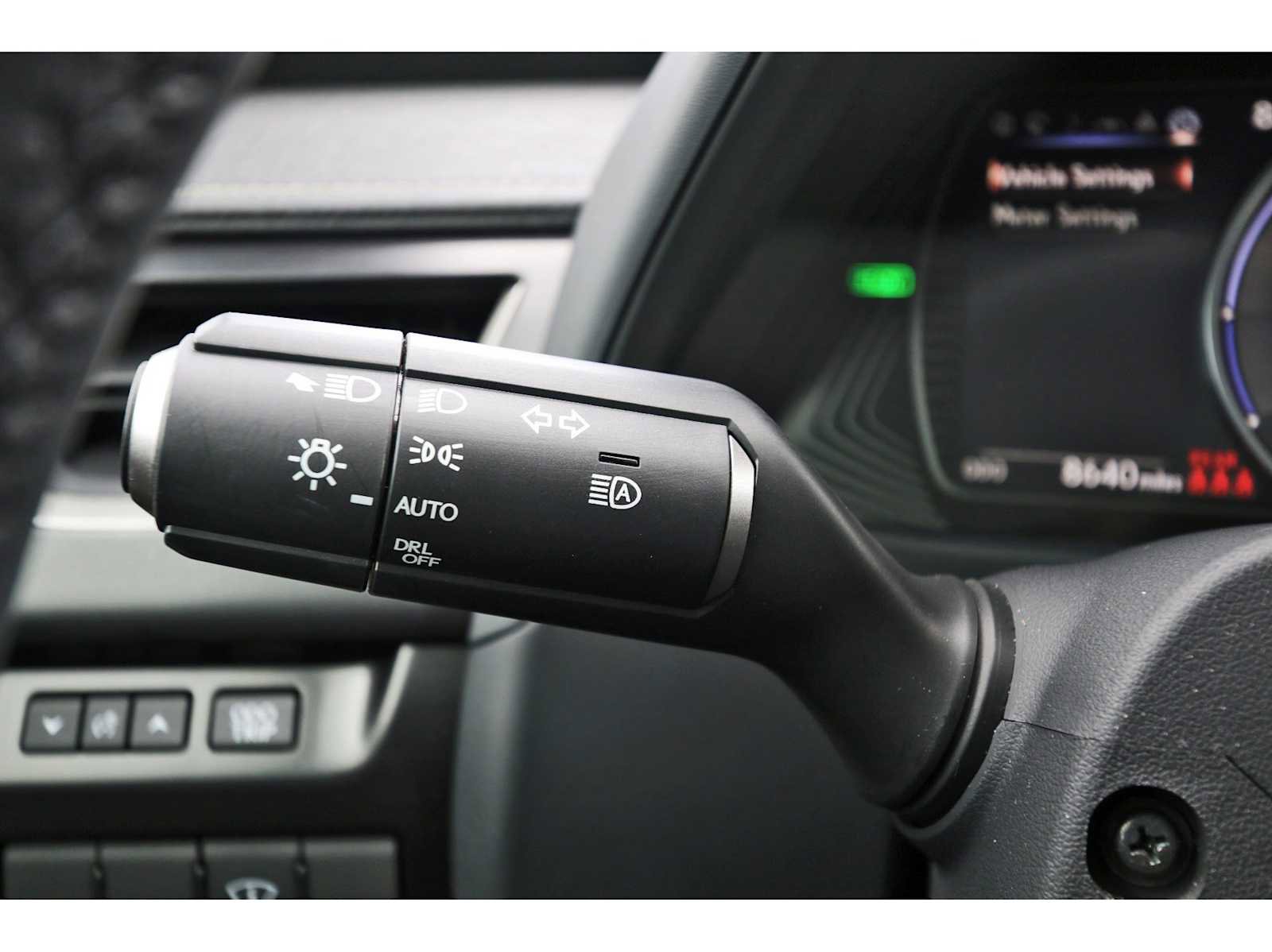 Used 2024 Lexus UX 250h FWD w/ Premium Package image 17