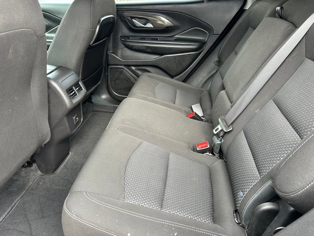 Used 2024 GMC Terrain SLE w/ Driver Convenience Package image 15