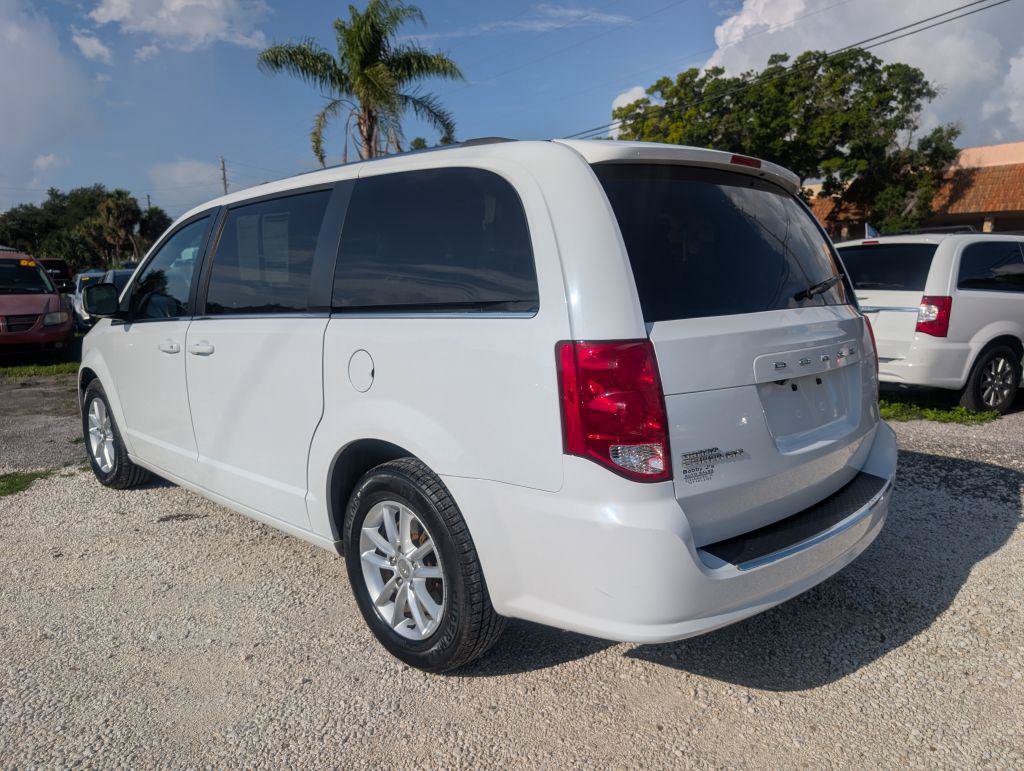 Used 2020 Dodge Grand Caravan SXT FWD image 7