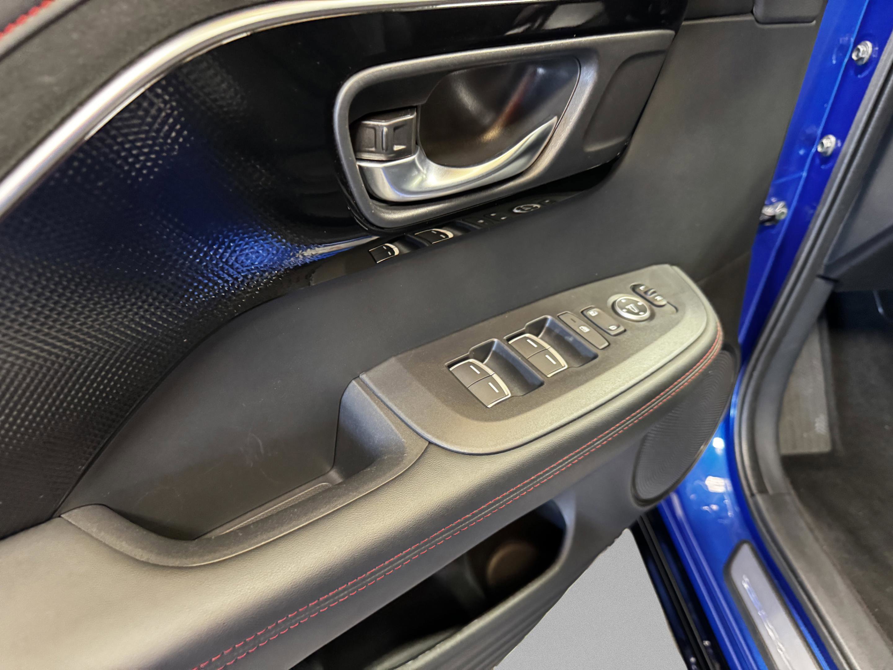 Certified 2025 Acura ADX A-Spec image 33