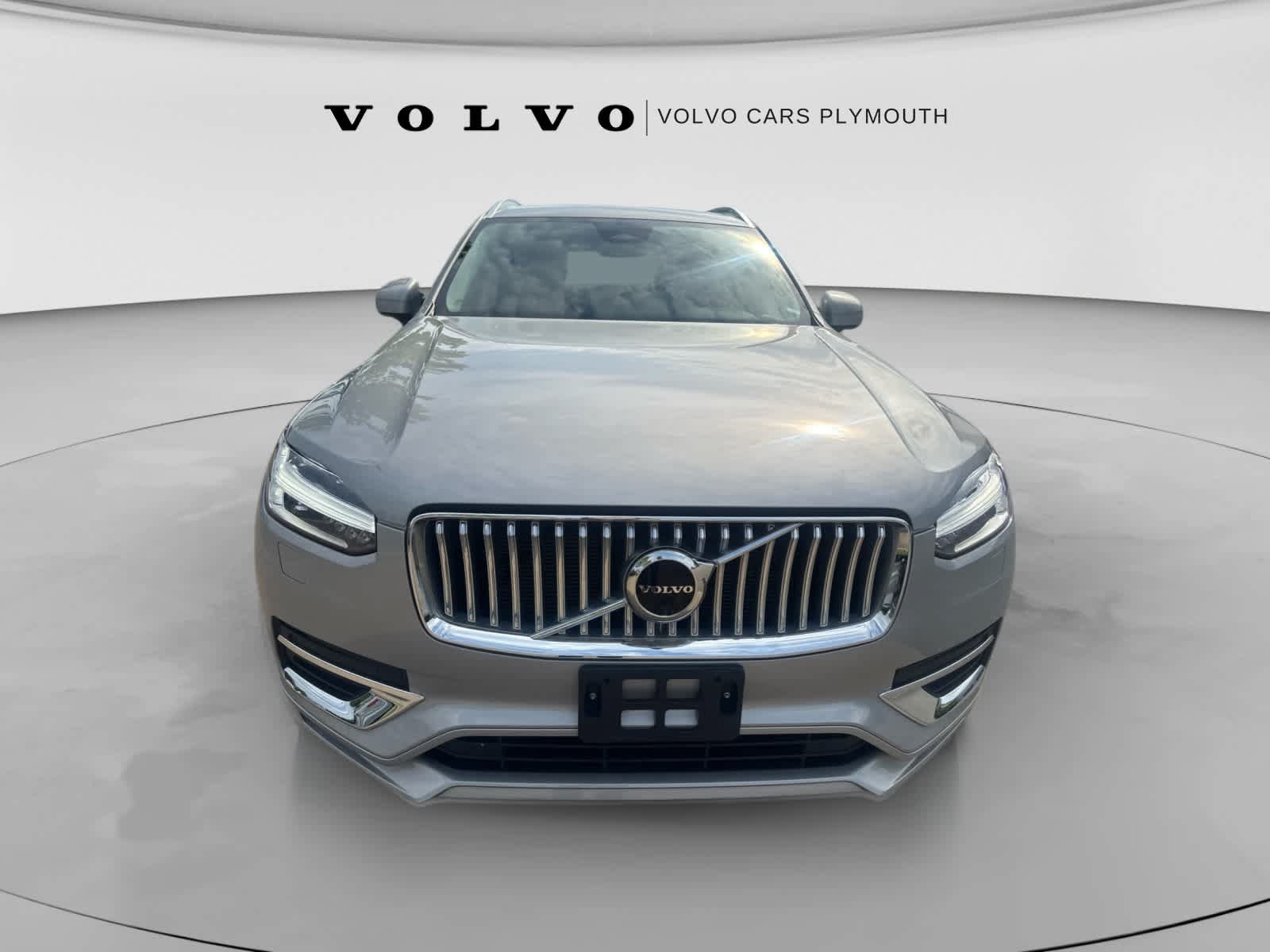 Used 2023 Volvo XC90 B6 Plus w/ Protection Package Premier AWD/4WD image 4