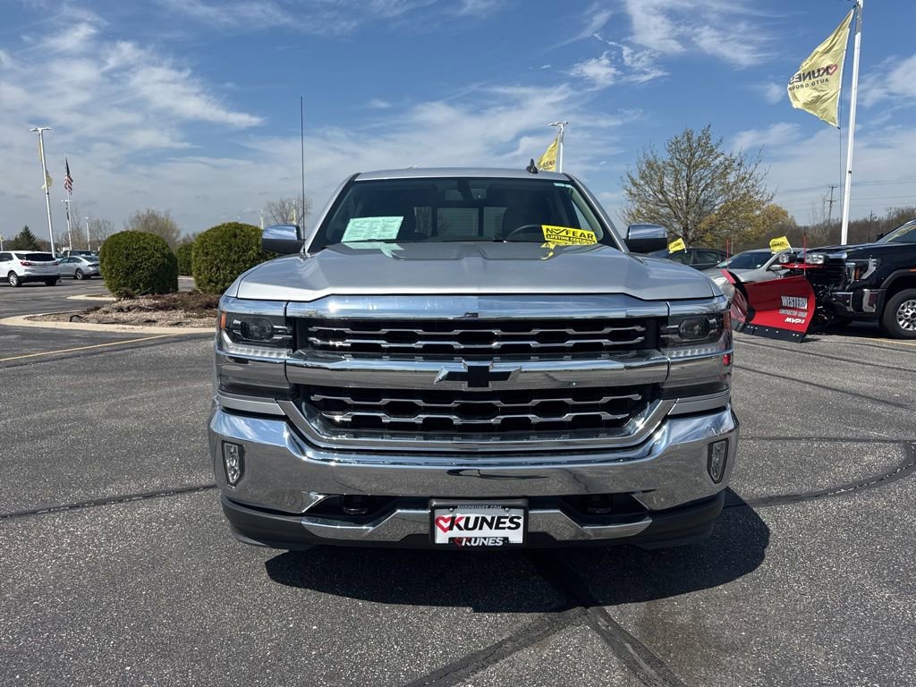 Used 2017 Chevrolet Silverado 1500 LTZ image 2