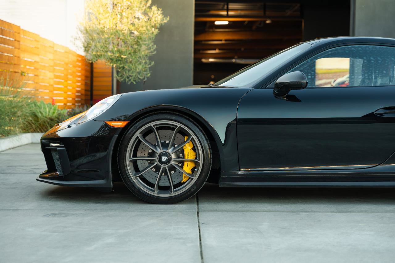 Used 2019 Porsche 911 GT3 image 23