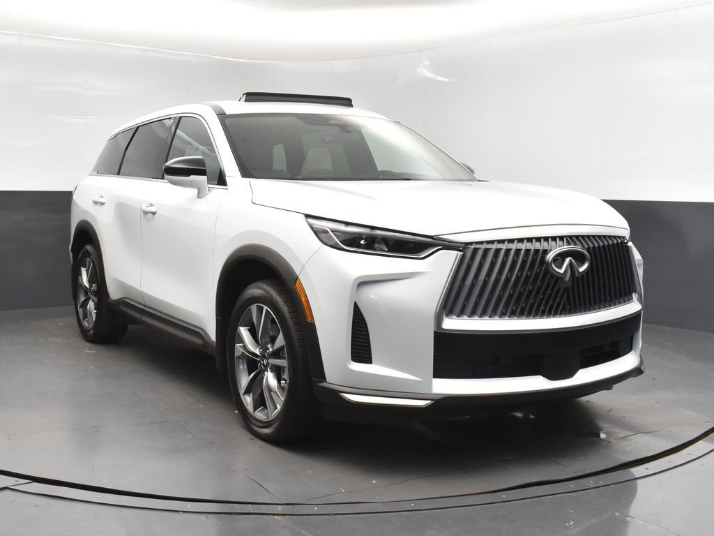 Certified 2026 INFINITI QX60 Pure w/ Cargo Package FWD image 9