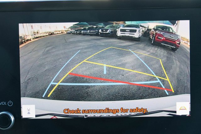 Used 2025 Toyota Camry LE image 29