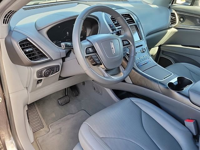 Used 2019 Lincoln Nautilus Reserve image 8