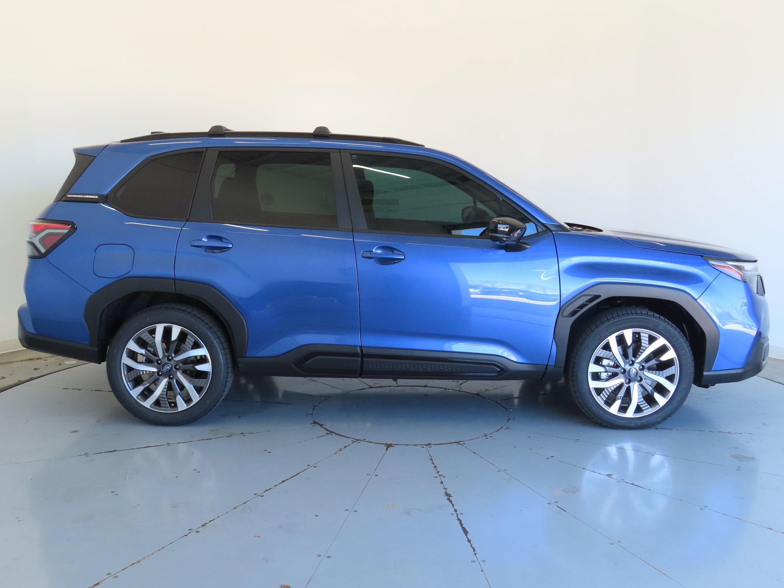 New 2026 Subaru Forester Touring image 2