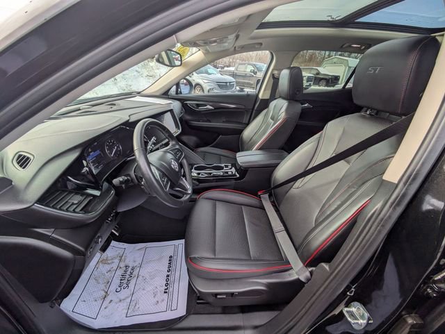 Used 2023 Buick Envision Essence w/ Technology Package I image 26