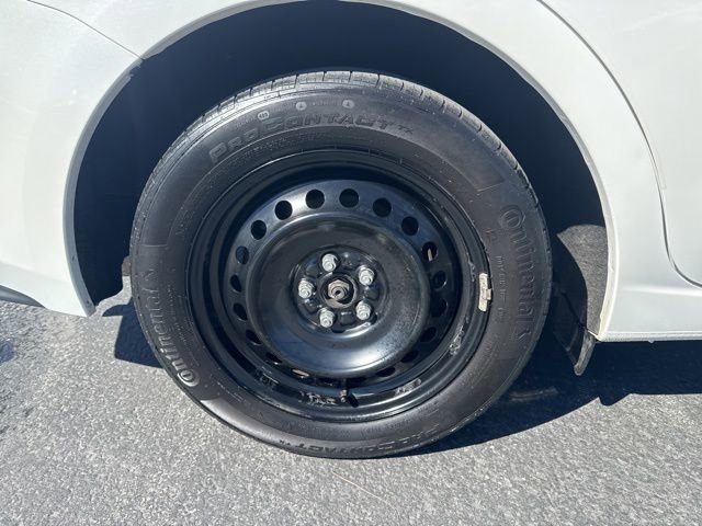 Used 2017 Subaru Impreza 2.0i image 9