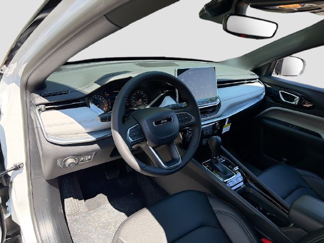 New 2026 Jeep Compass Limited AWD/4WD image 10