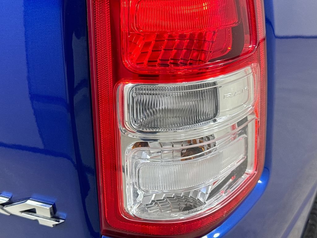 Used 2019 RAM 1500 Big Horn AWD/4WD image 34