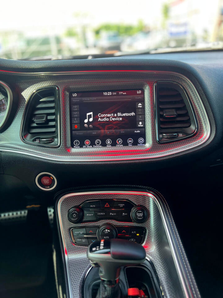 Used 2017 Dodge Challenger SRT Hellcat image 24