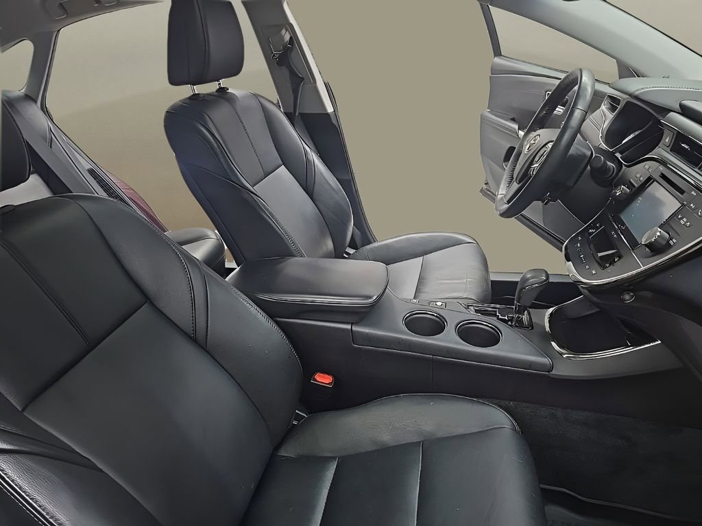Used 2017 Toyota Avalon XLE Plus image 20