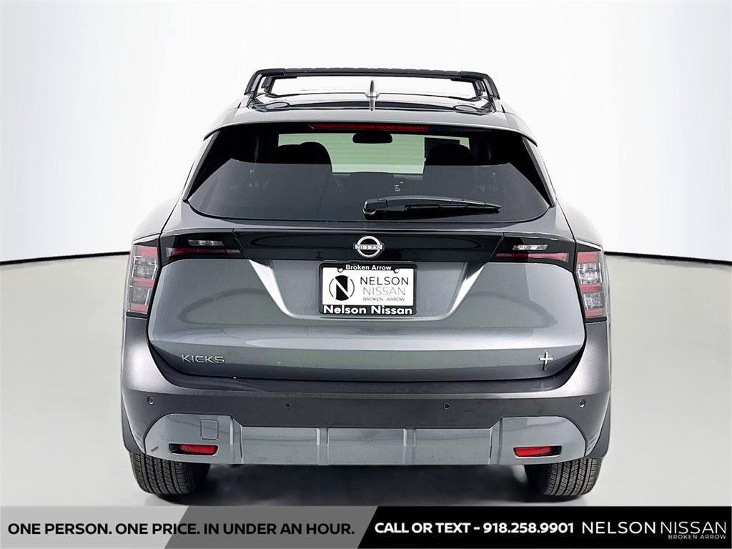 Certified 2025 Nissan Kicks SV w/ SV Premium Package image 6