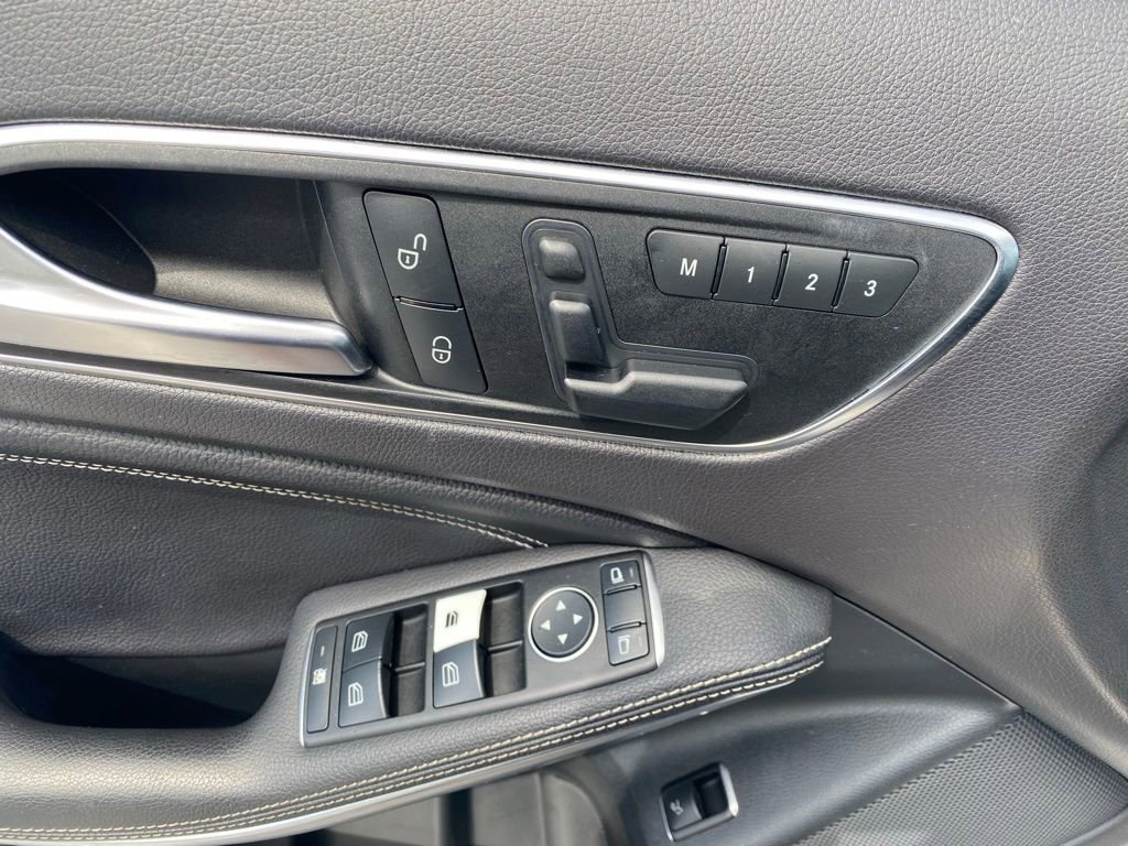Used 2015 Mercedes-Benz GLA 250 image 10