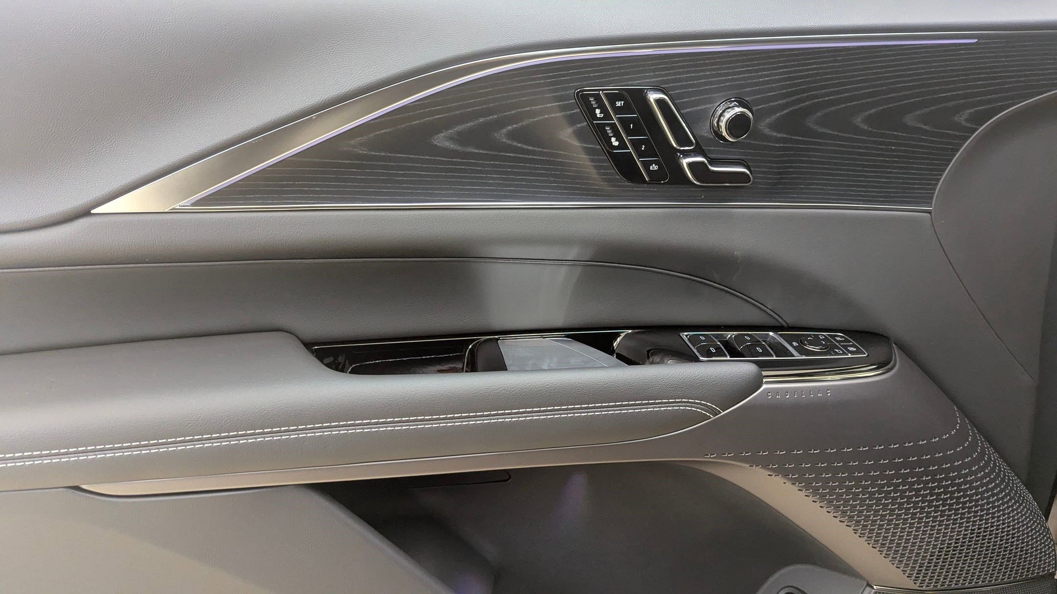 New 2026 Cadillac Lyriq Sport image 13