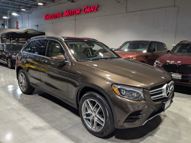 Used 2016 Mercedes-Benz GLC 300 4MATIC image 1