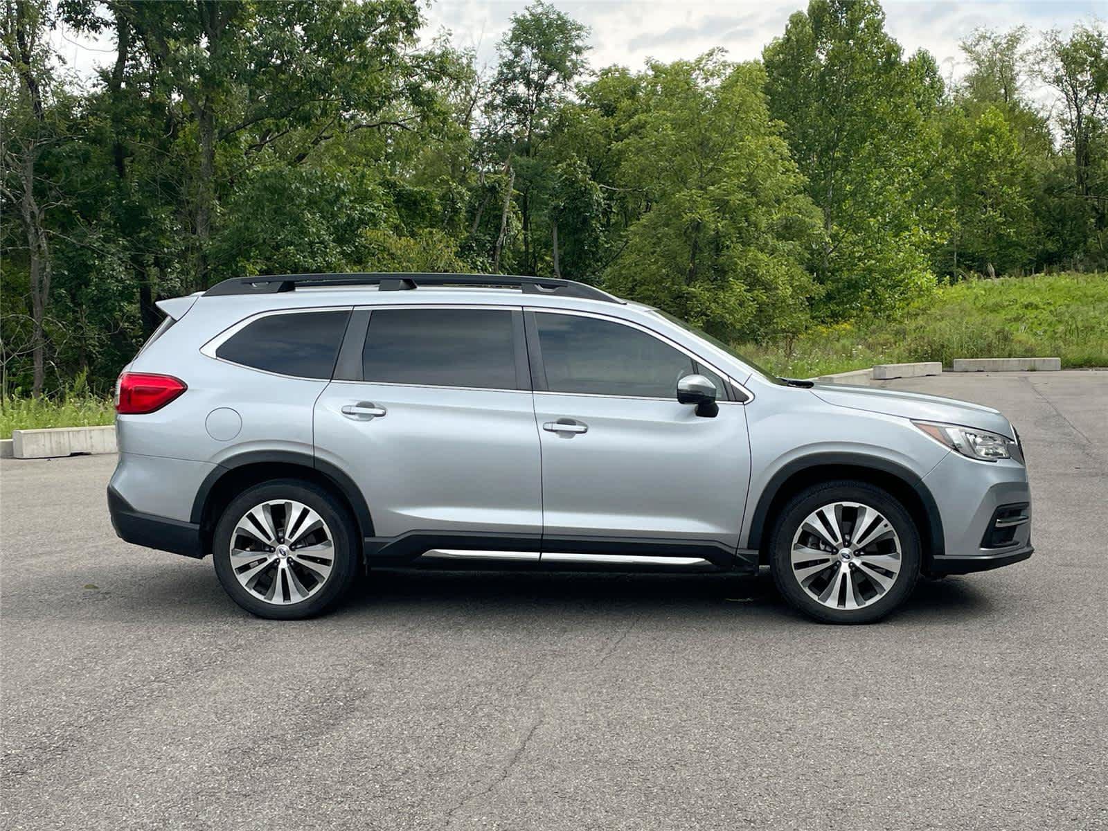 Used 2019 Subaru Ascent Limited AWD/4WD image 6