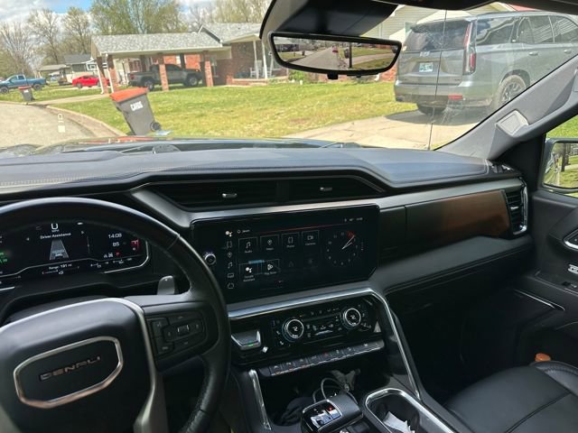 Used 2022 GMC Sierra 1500 Denali w/ Technology Package image 4