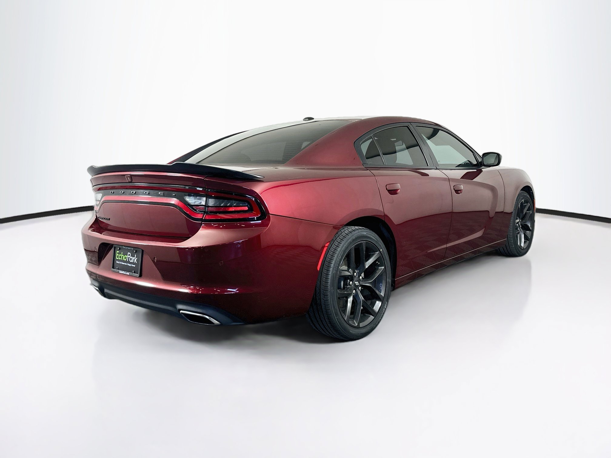 Used 2022 Dodge Charger SXT w/ Blacktop Package RWD image 9