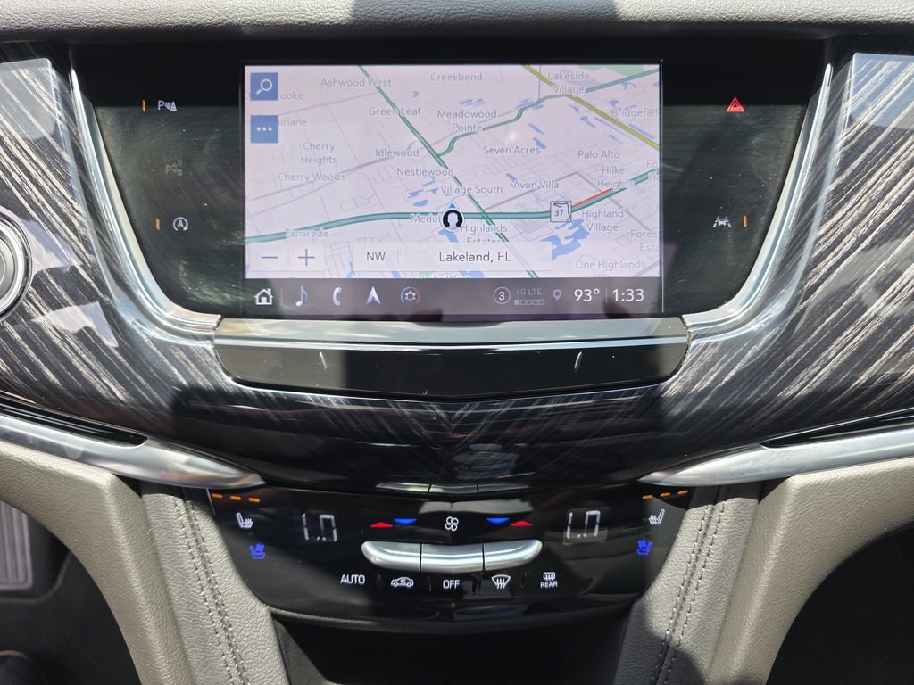New 2025 Cadillac XT6 Premium Luxury FWD image 23