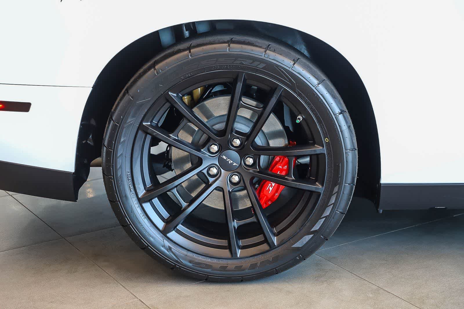 Used 2023 Dodge Challenger SRT Hellcat w/ Driver Convenience Group RWD image 12