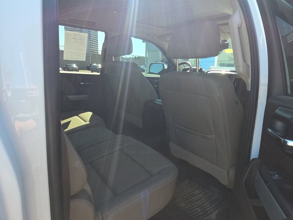 Used 2018 Chevrolet Silverado 1500 LTZ Z71 w/ LTZ Plus Package AWD/4WD image 15