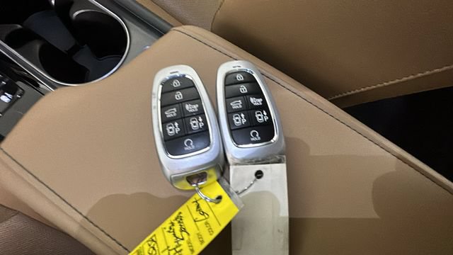 Used 2021 Hyundai Sonata Limited w/ Winter Weather Package FWD image 20