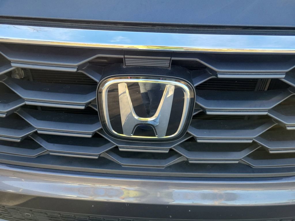 Used 2025 Honda Pilot EX-L image 9