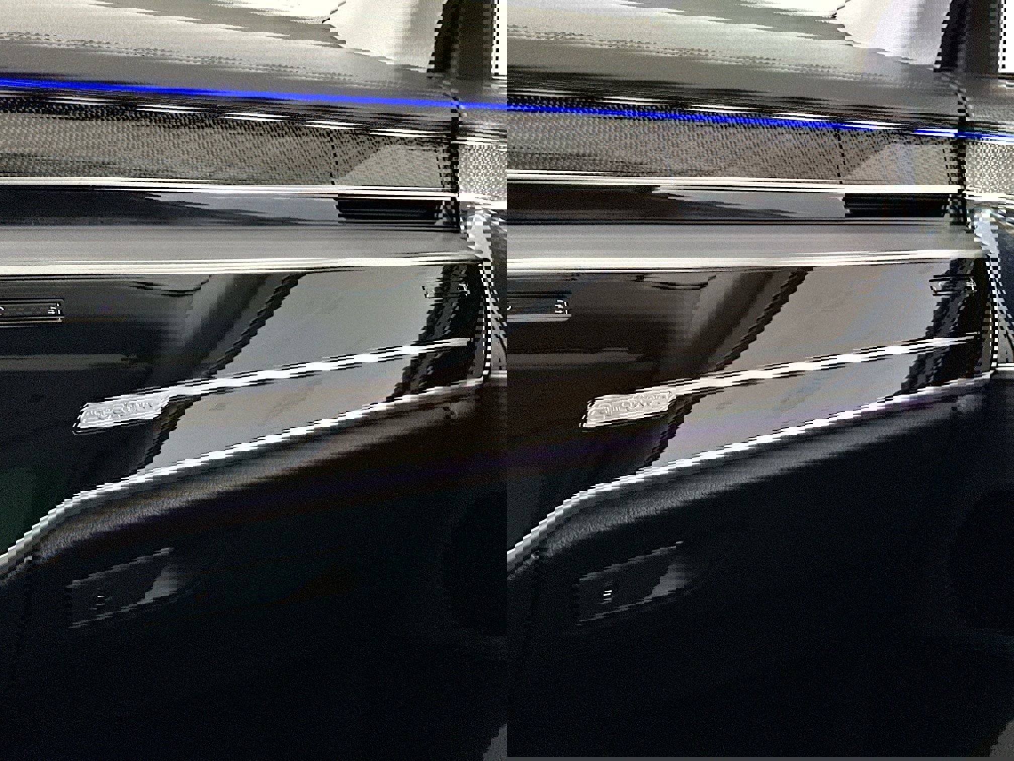 Used 2022 Audi S8 w/ S8 Executive Package image 16