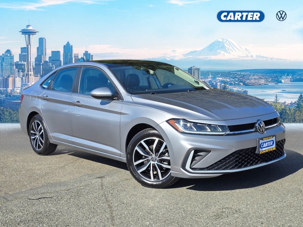 Used 2025 Volkswagen Jetta SE