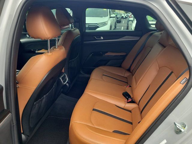 Used 2022 Kia K5 GT FWD image 12