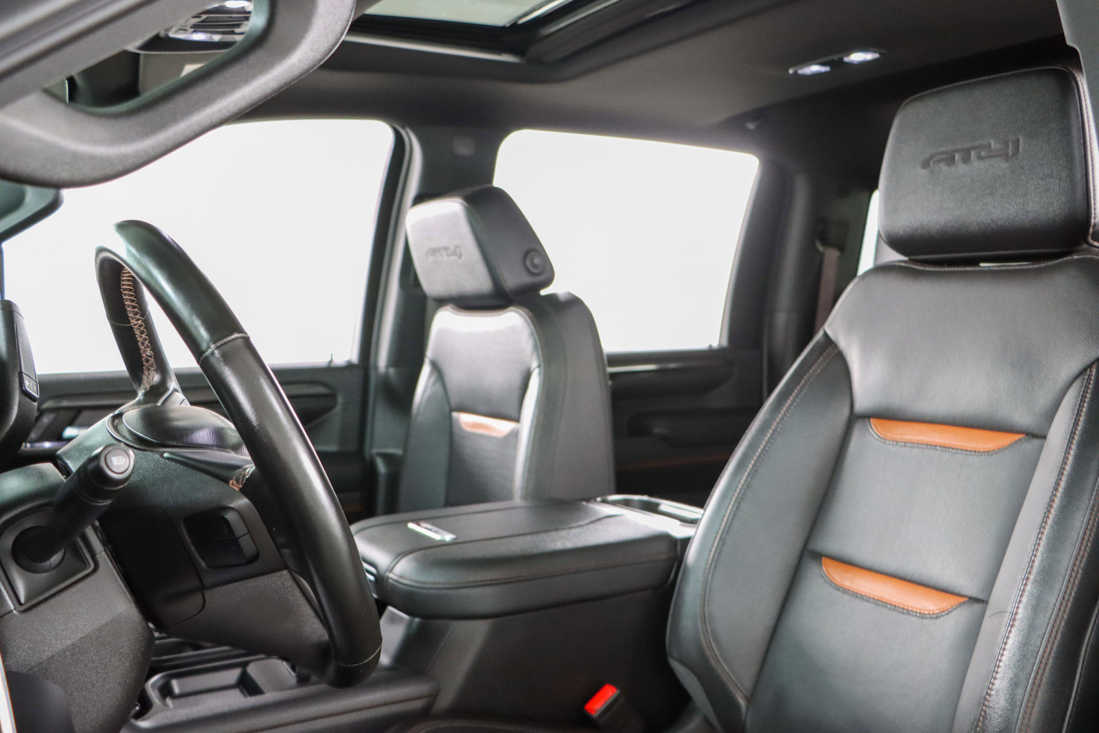 Used 2024 GMC Sierra 2500 AT4 w/ AT4 Premium Plus Package image 28