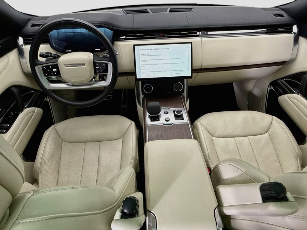 Used 2023 Land Rover Range Rover Long Wheelbase SE AWD/4WD image 13