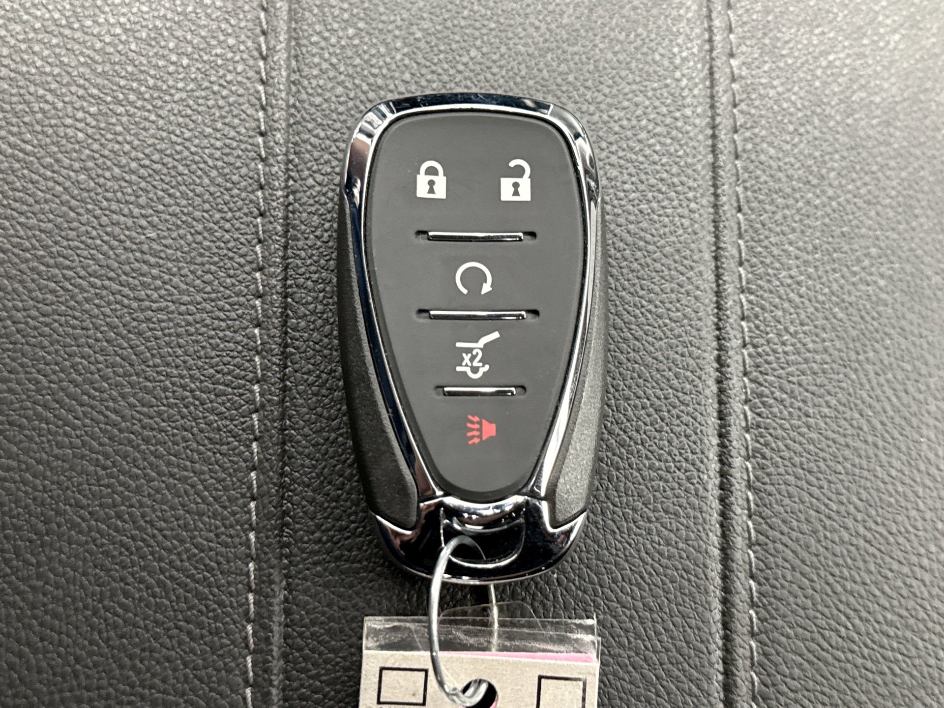 Used 2023 Chevrolet Traverse LT w/ LPO, Floor Liner Package AWD/4WD image 22