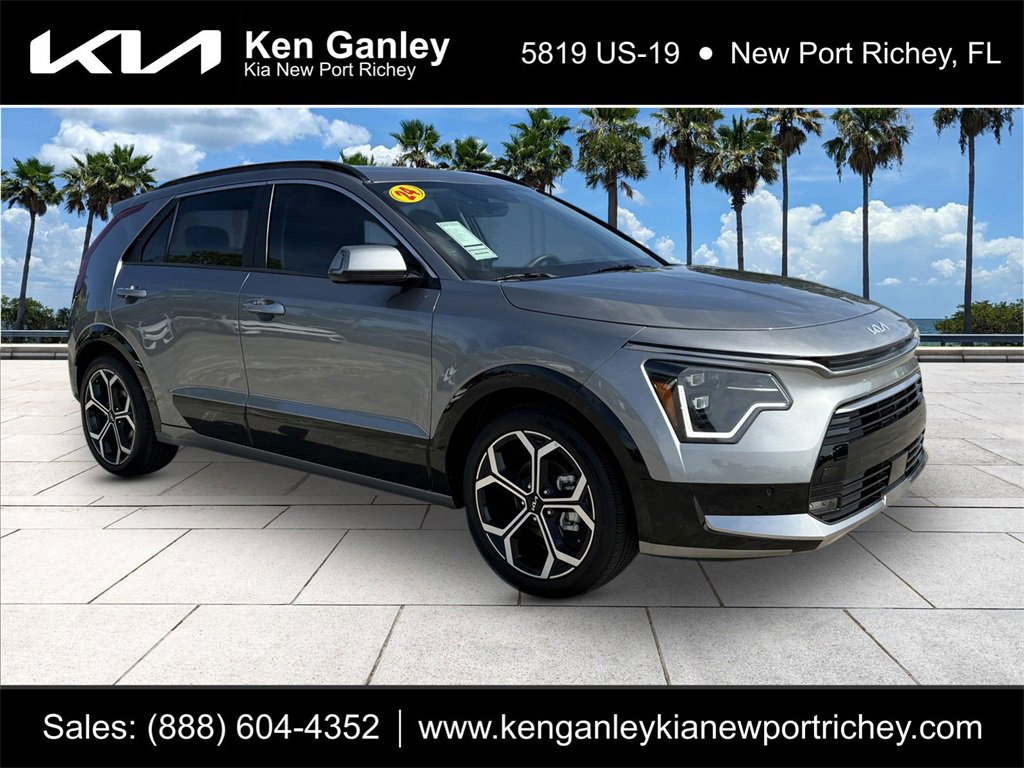 Certified 2024 Kia Niro SX Touring