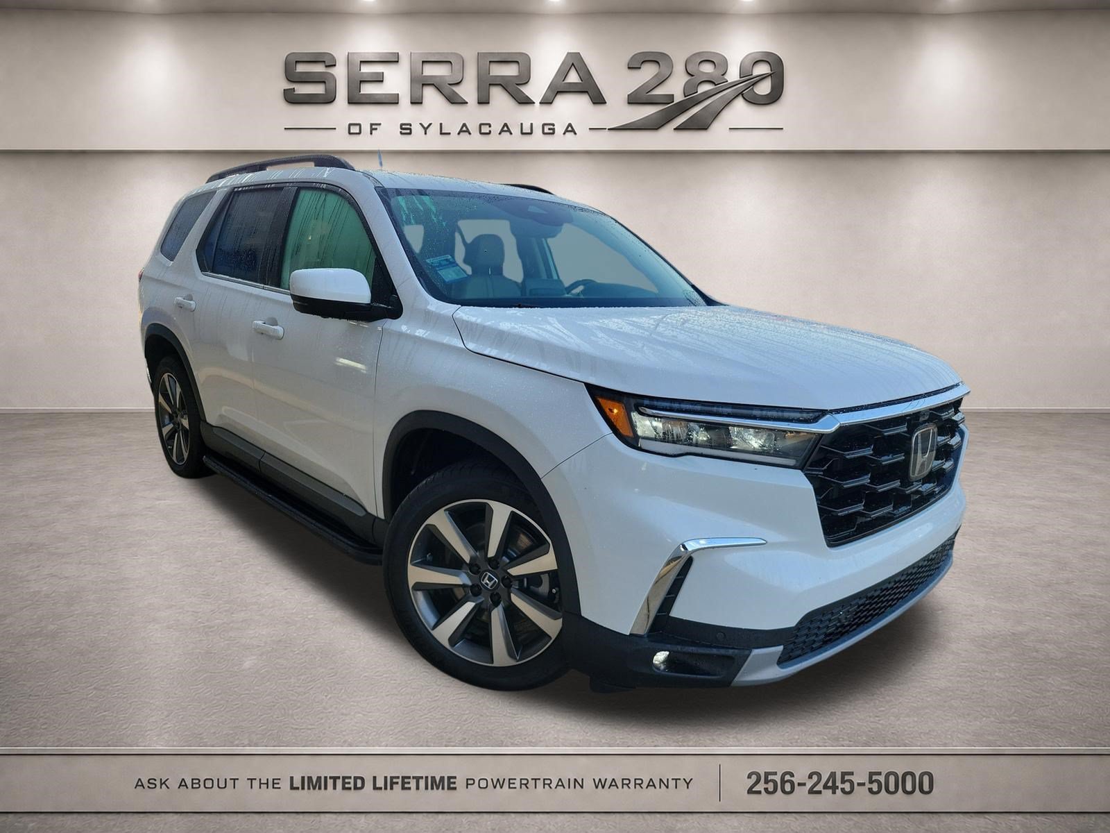 Used 2023 Honda Pilot Elite image 1