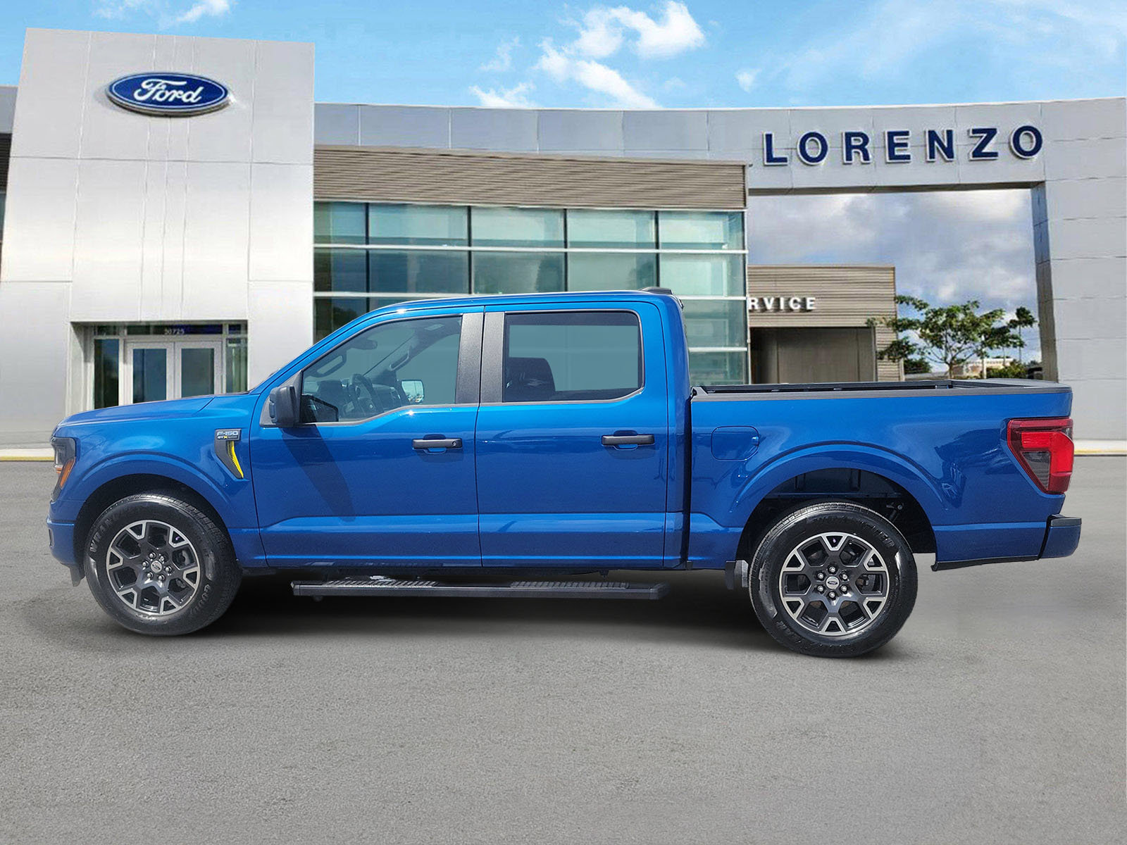Used 2025 Ford F150 STX w/ Equipment Group 200A RWD image 8