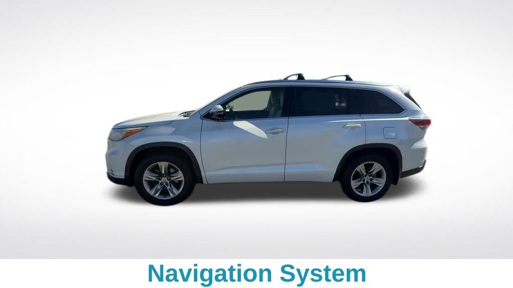 Used 2015 Toyota Highlander Limited image 3