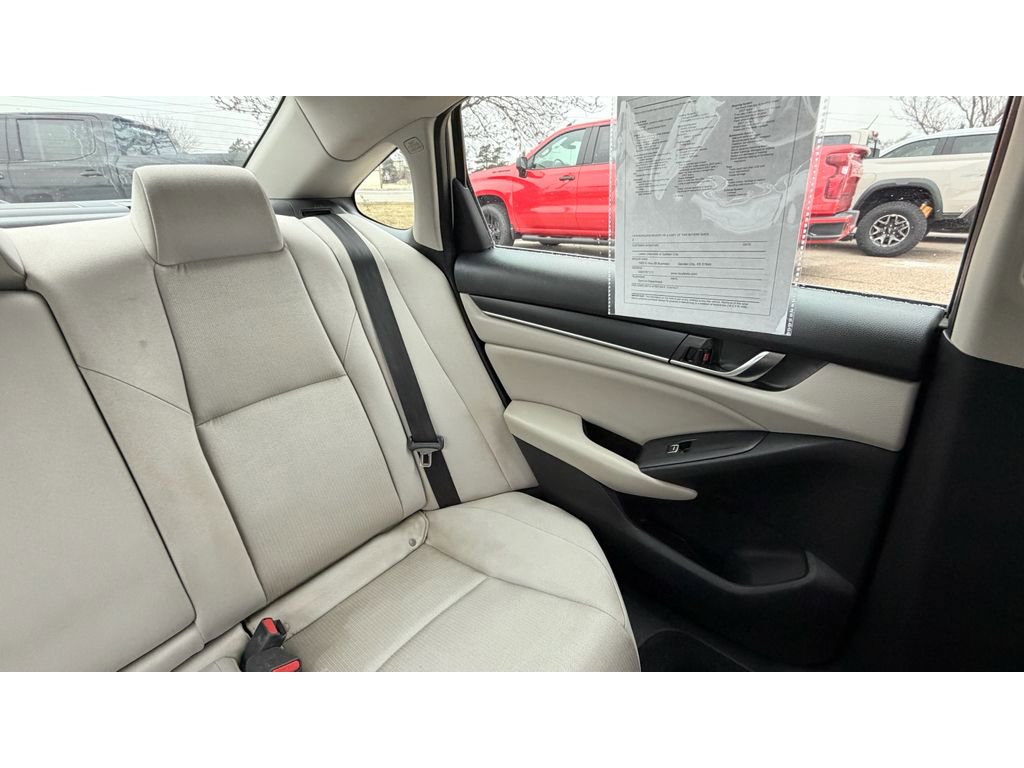 Used 2018 Honda Accord LX image 21