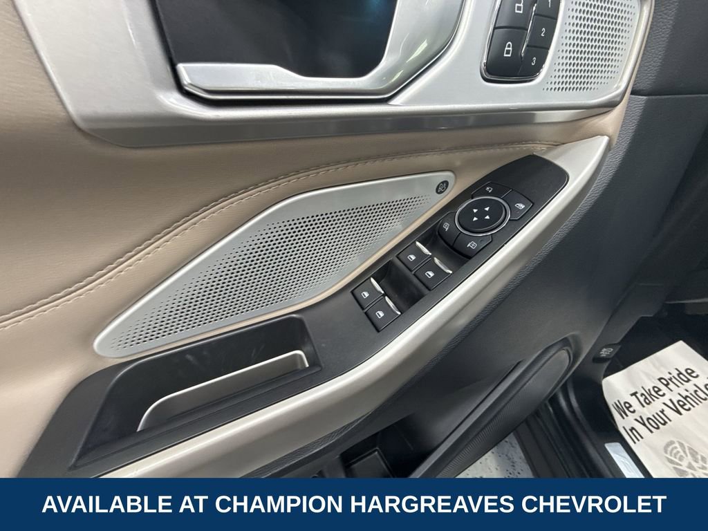 Used 2023 Ford Explorer Limited w/ Limited Technology Package image 31