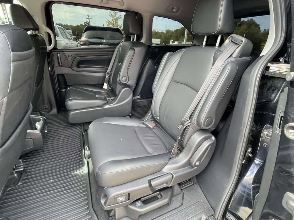 Used 2024 Honda Odyssey Touring image 12