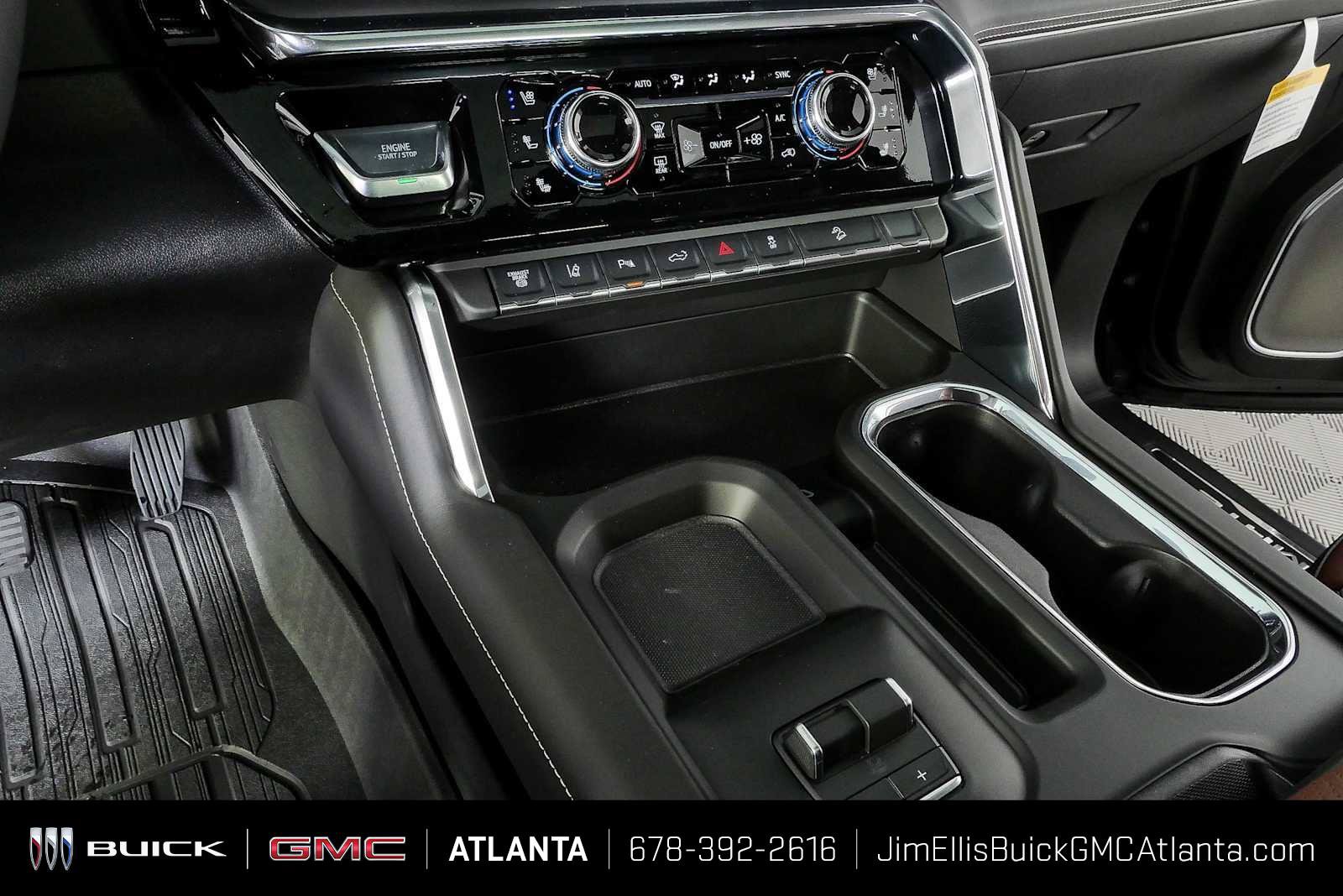 New 2026 GMC Sierra 2500 Denali Ultimate AWD/4WD image 19
