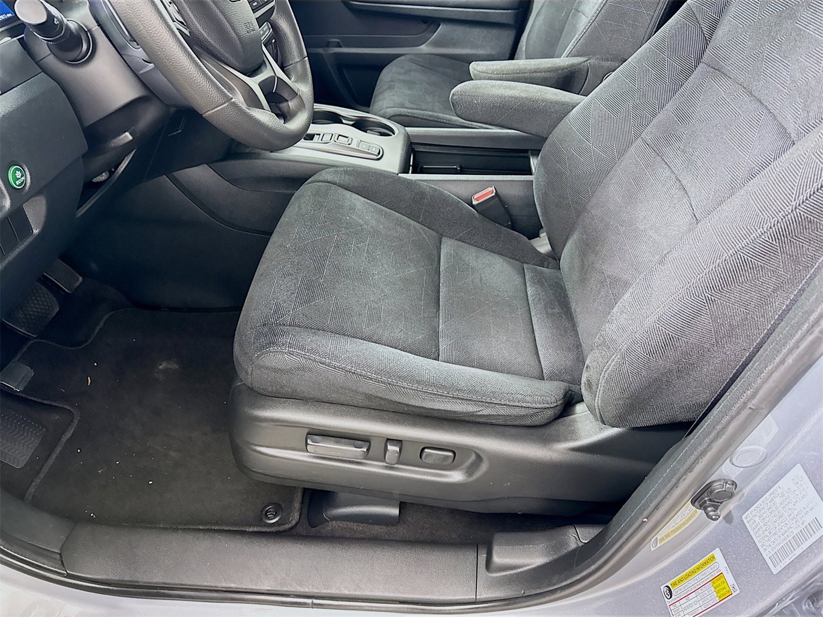 Used 2022 Honda Pilot Sport image 13