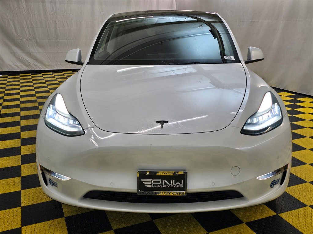Used 2021 Tesla Model Y Long Range image 8