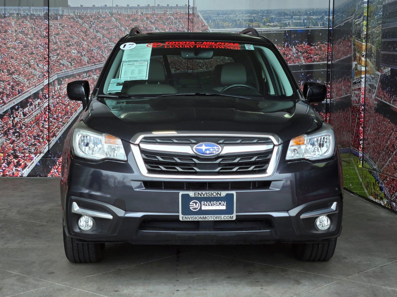 Used 2017 Subaru Forester 2.5i Limited image 3
