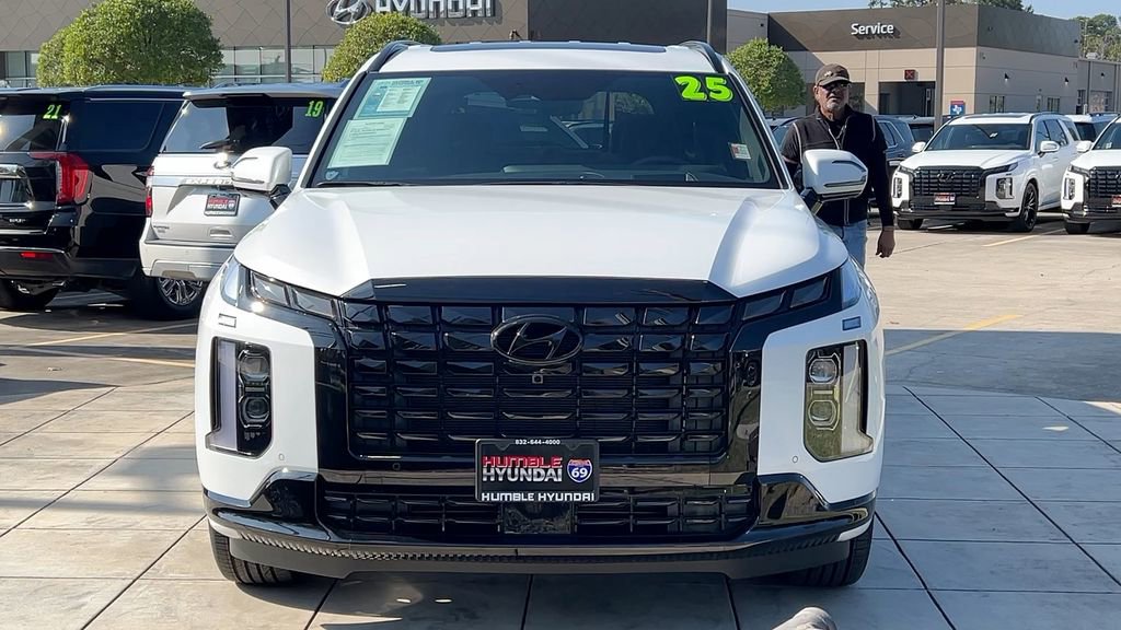 Used 2025 Hyundai Palisade Calligraphy image 12