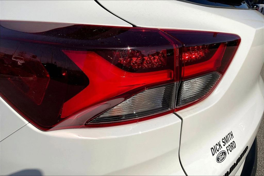 Used 2023 Chevrolet TrailBlazer RS w/ Convenience Package image 23