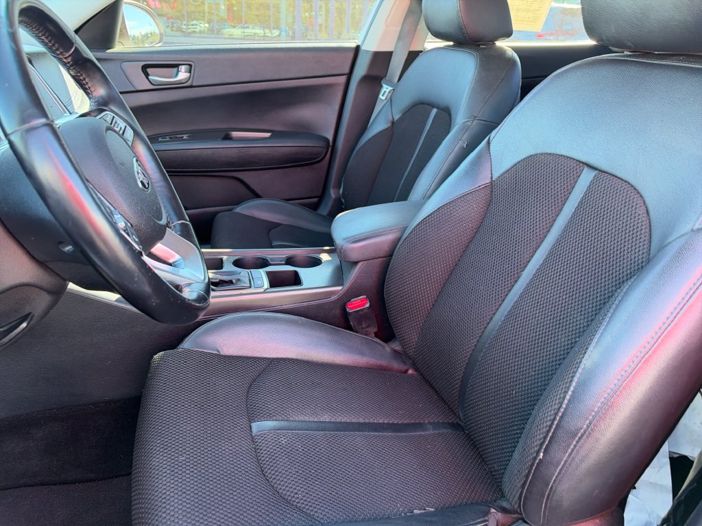 Used 2019 Kia Optima S w/ S Panoramic Sunroof Package FWD image 13