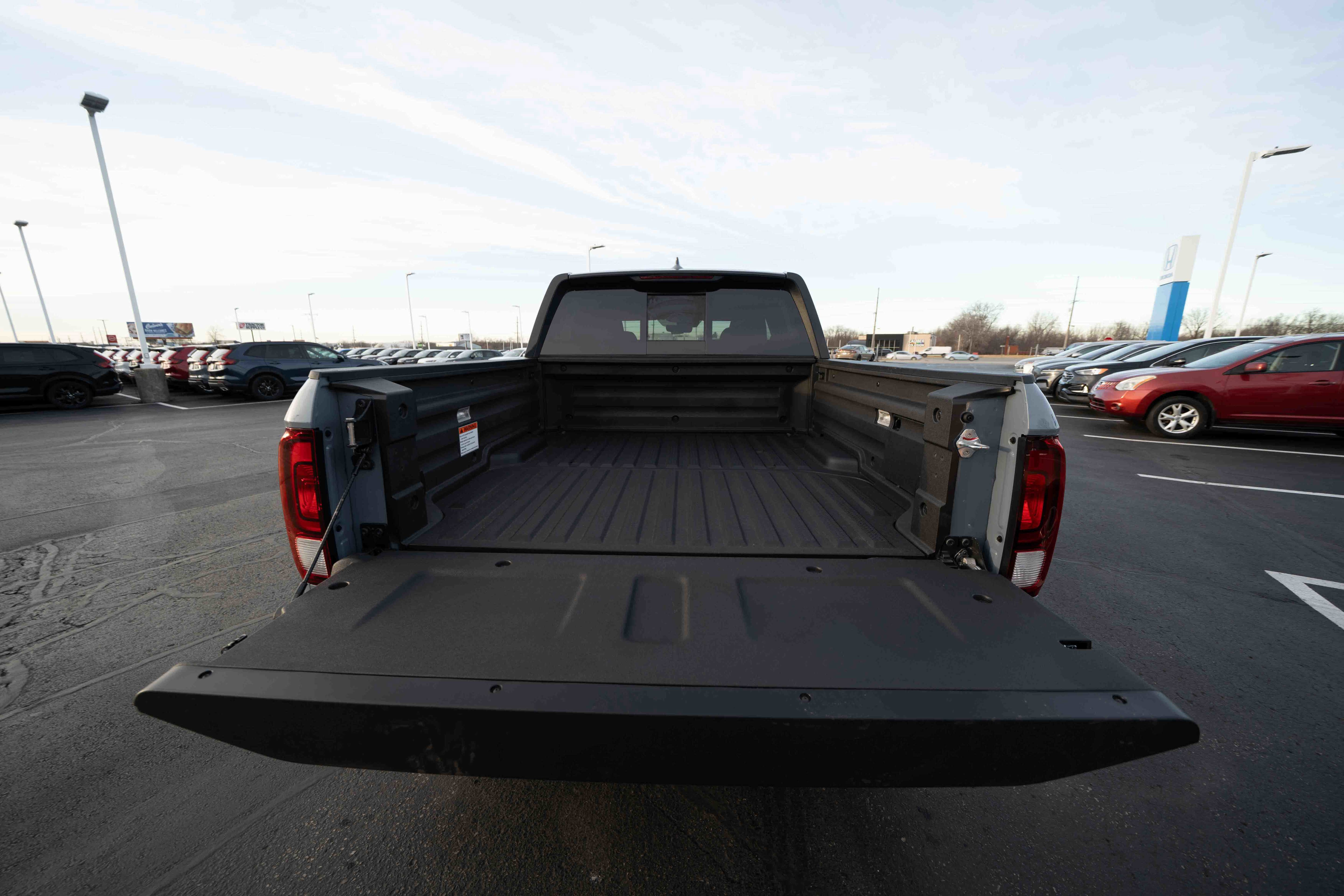 New 2026 Honda Ridgeline Black Edition image 27